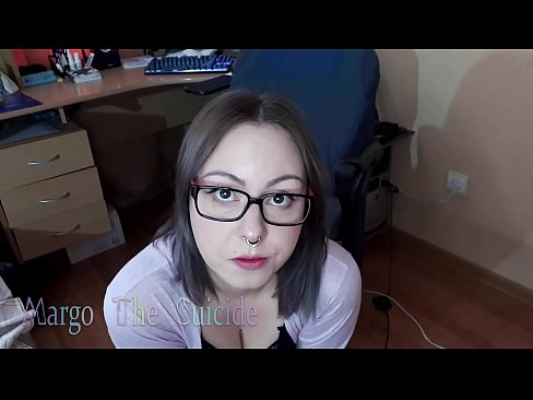 ❤️ Сэксуальная дзяўчына ў акулярах глыбока адсмоктвае фалаімітатар на камеру ❤❌ Хатняе порна на be.prendiporno.ru ☑
